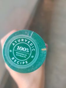 Biotique Sandalwood Body Powder
