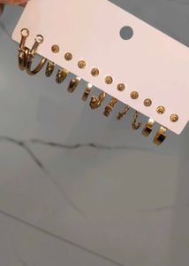 Gold Hoop Earring Set