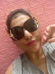 Diamond Gold flower Classy  Trending  Sunglasses