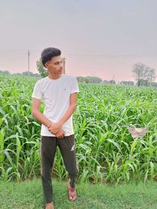 Men&#39;s White T-shirt