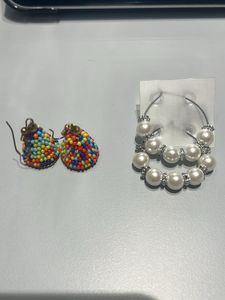 2 Earring Sets