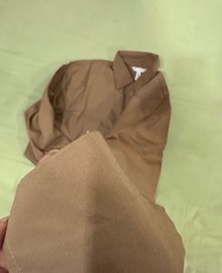 h&amp;mCropped Brown Long Sleeve Shirt