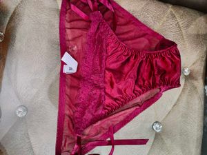 Wine Red Push Up Back Lace Bra Underwear Set