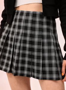 Pleated Plaid Mini Skirt (H&amp;M)