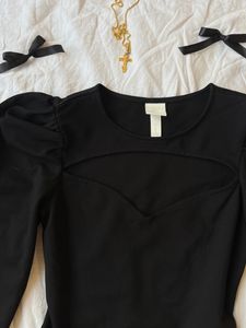 H&amp;M Cut Out Top
