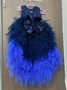 new princess heavy dress for 4-6 yr old girl