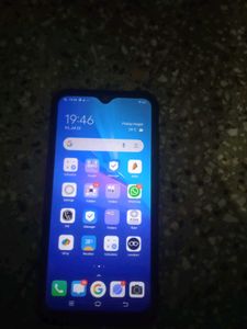 Vivo Y11 11