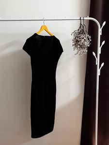 New Black V Neck Bodycon Dress