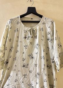 Cute Floral Printed Top