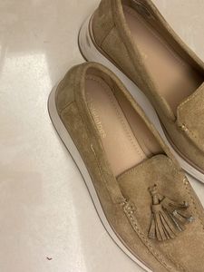 Stylish Tan Loafers, size 38