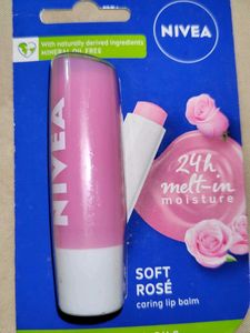 Nivea Soft Rose 🌹 Caring Lip Balm
