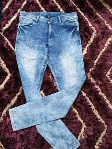UCB BRAND WOMEN&#39;S JEGGINGS