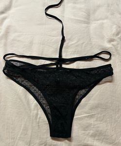 Black Lace Lingerie Set