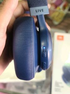 JBL Live 770NC Wireless Headphones Like New 🎧