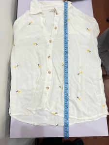 Harper white shirt with sunflower