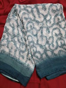 Elegant bandhej patterned saree