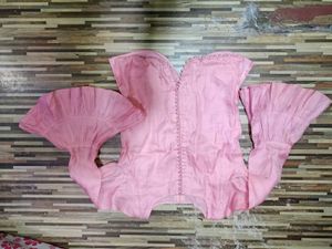 Pink Kurta with Delicate Details