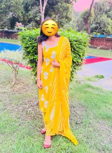 Yellow Staright Suit Set With Pant And Dupatta