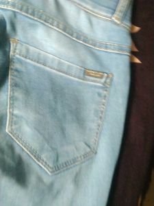 Blue Jeans stretchable