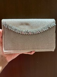 Elegant Clutch (Silver Stone Studded)