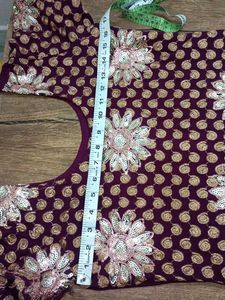 Elegant Embroidered Kurta Set