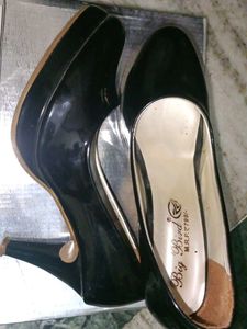 Black Stilletos Heels