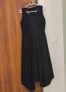 MINERAL Black Dress (Bust 34)