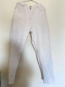 H&M Women White 90s Baggy Ultra High Waist Jeans