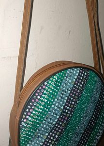 Round Sling Bag - New