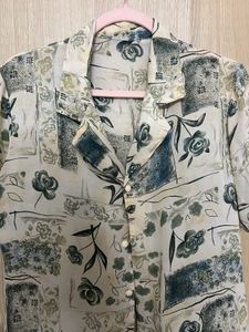 Vintage Floral Shirt – Retro Vibes