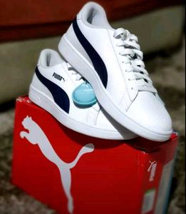 Puma Smash Sneakers
