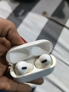 2 Pieces Airpods