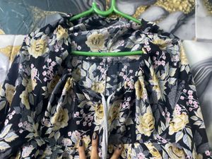 Sleeves Less  Suit And Salwar
