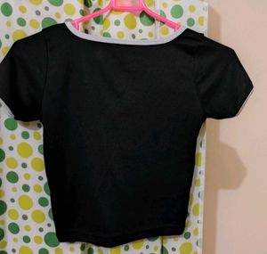 Black Ribbed Crop Top