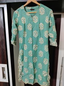 Very Pretty Green Kurti
