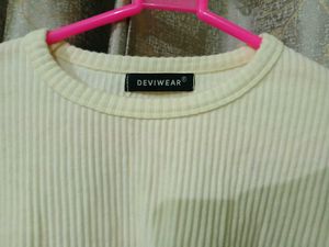 Ribbed Long Sleeve Crop Top