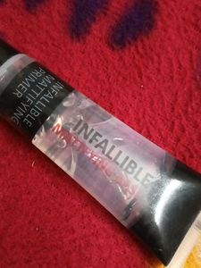 L'Oreal Infallible Mattifying Primer