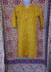 Women straight printed kurta .....