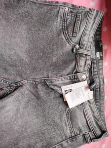 H&amp;M Grey Jeans (New With Tag)