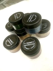 Mac Glitter Multicolor Pack Of 8. (Original)