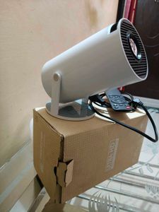 Ultra HD Projector