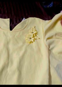 New Not Used Top Donation With Freebie