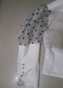 Women&#39;s Full Sleeves Polka Dot Top Chic &amp; Trendy