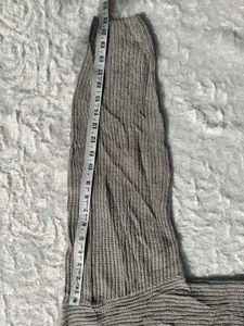 H&amp;M Gray Knit Cropped Sweater