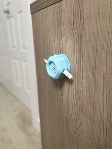 cable winder with wall mount