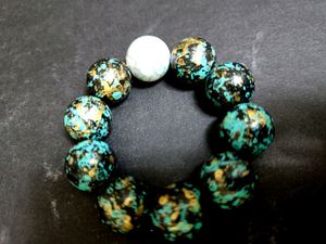 Handmade Elastic Bracelet With Beautiful And Strong Beeds