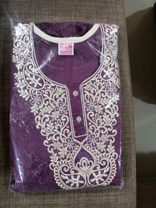 Soft cotton Neck embroidery gown