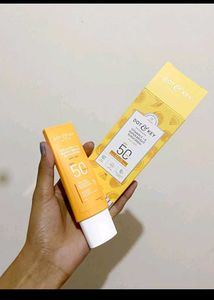 Dot & Key Sunscreen