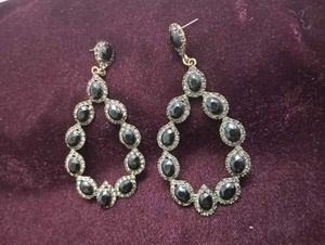 Elegant Black Dangle Earrings