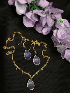 handmade Delicate Gold Necklace &amp; Earring Set